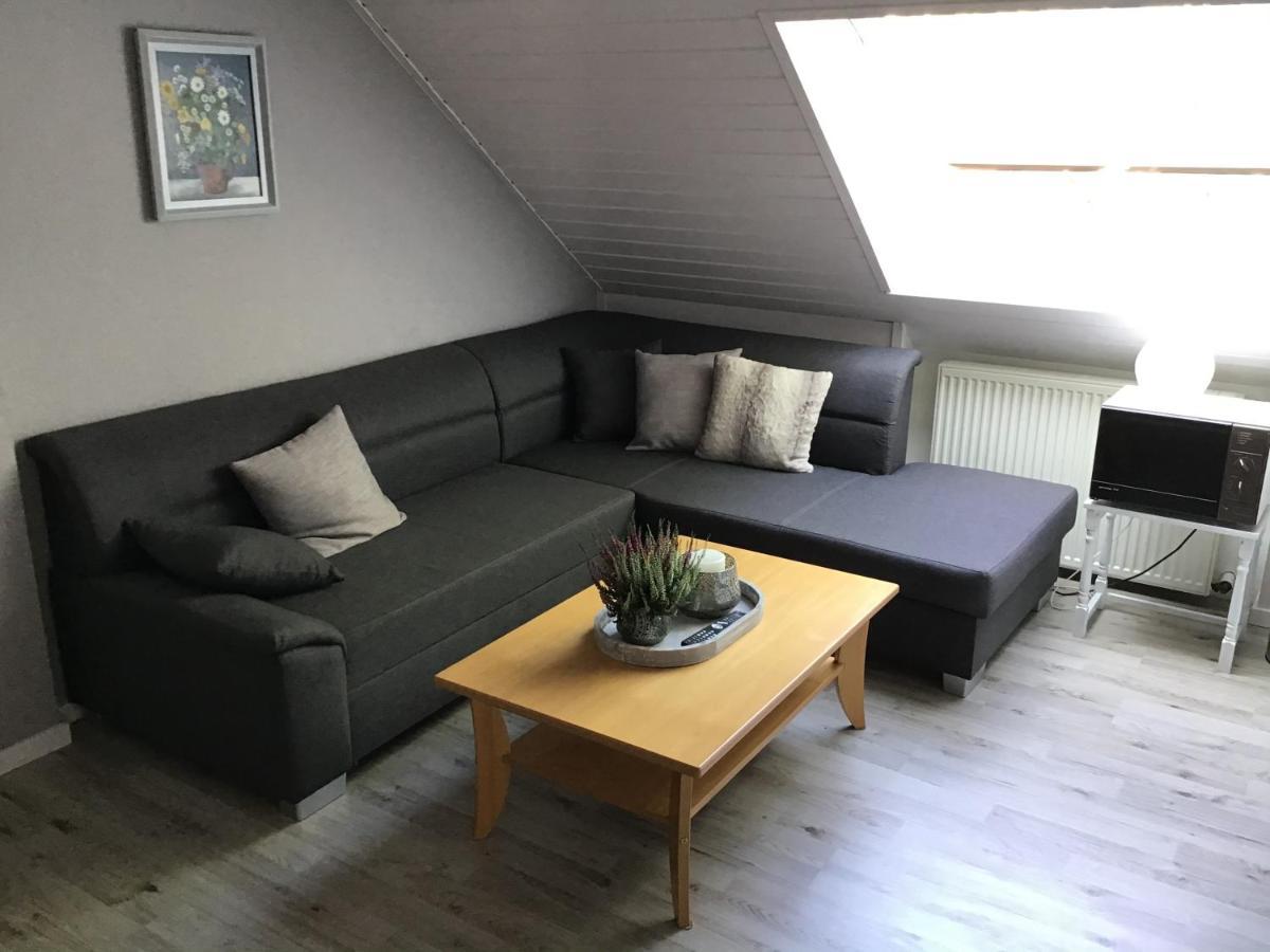 Apartment am Park -Calluna Schneverdingen Bagian luar foto